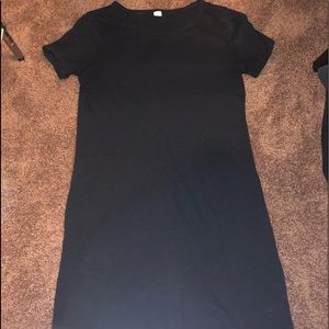 BLACK OLD NAVY T-SHIRT DRESS